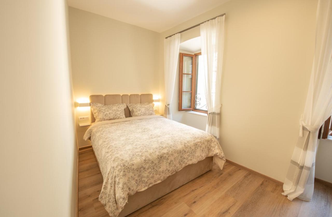 Sasha Di Cattaro - Old Town Lux Apartment Ngoại thất bức ảnh